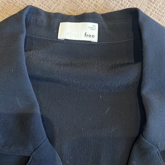 Aritzia top - Picture 2 of 5